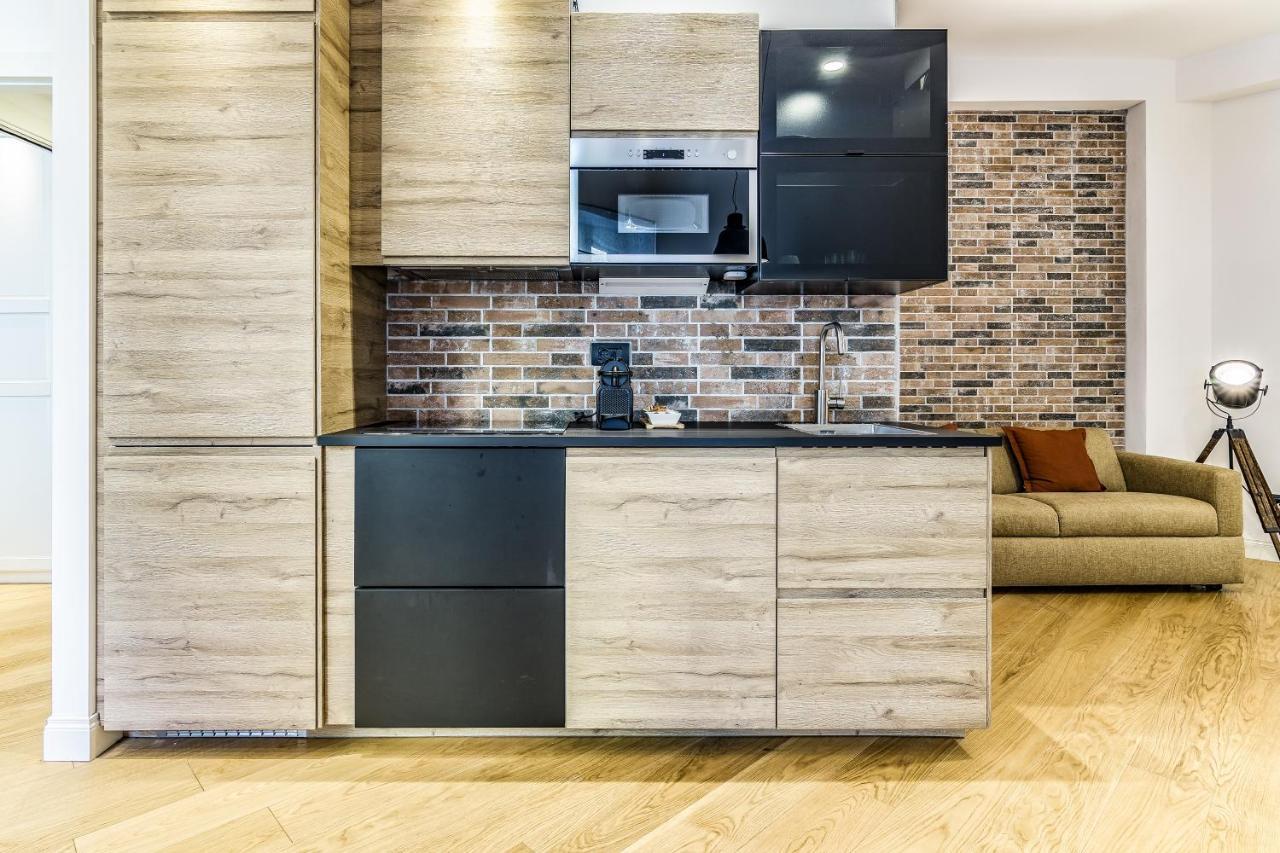 Beplace Apartments In San Babila Μιλάνο Εξωτερικό φωτογραφία