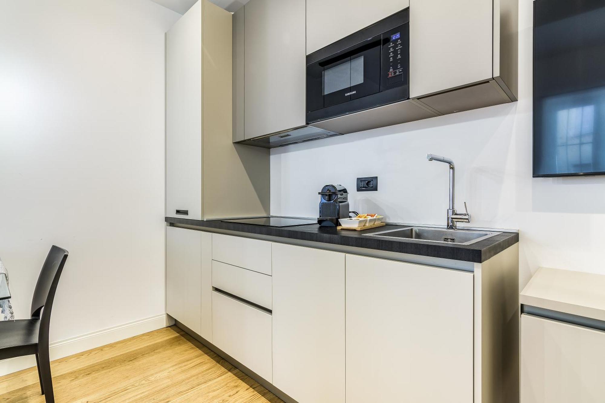 Beplace Apartments In San Babila Μιλάνο Εξωτερικό φωτογραφία